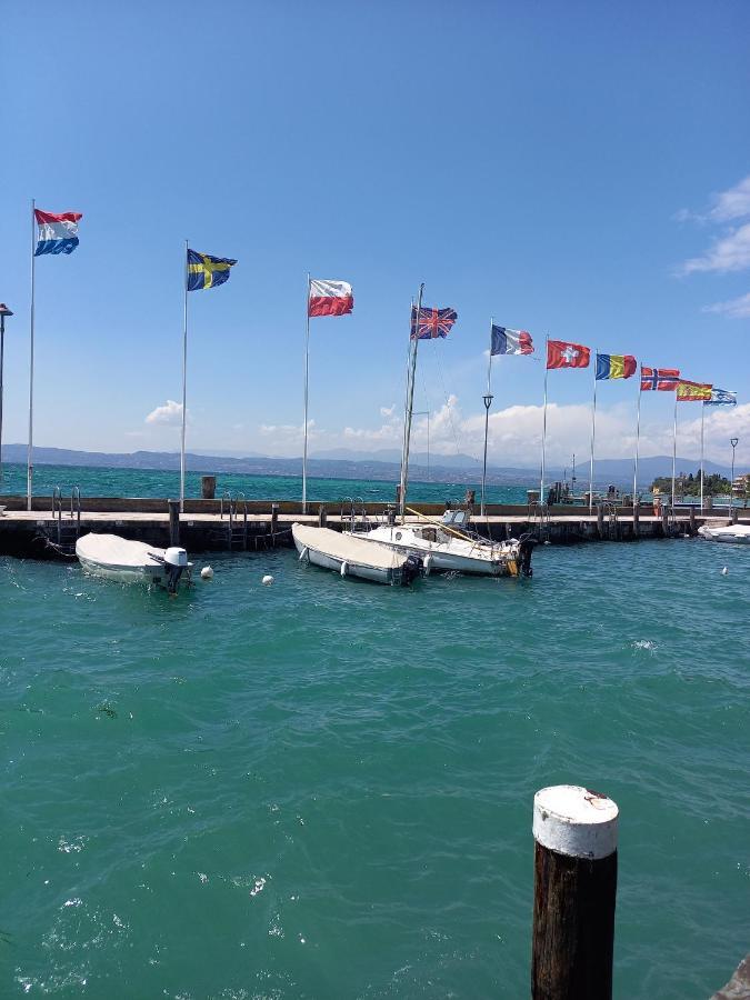 Il Nido Della Civetta Vila Sirmione Exterior foto