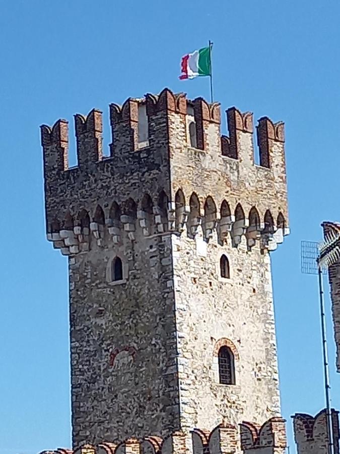 Il Nido Della Civetta Vila Sirmione Exterior foto