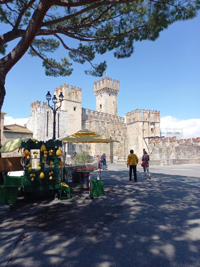 Il Nido Della Civetta Vila Sirmione Exterior foto